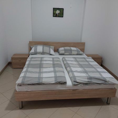 Dora Apartment سينج المظهر الخارجي الصورة
